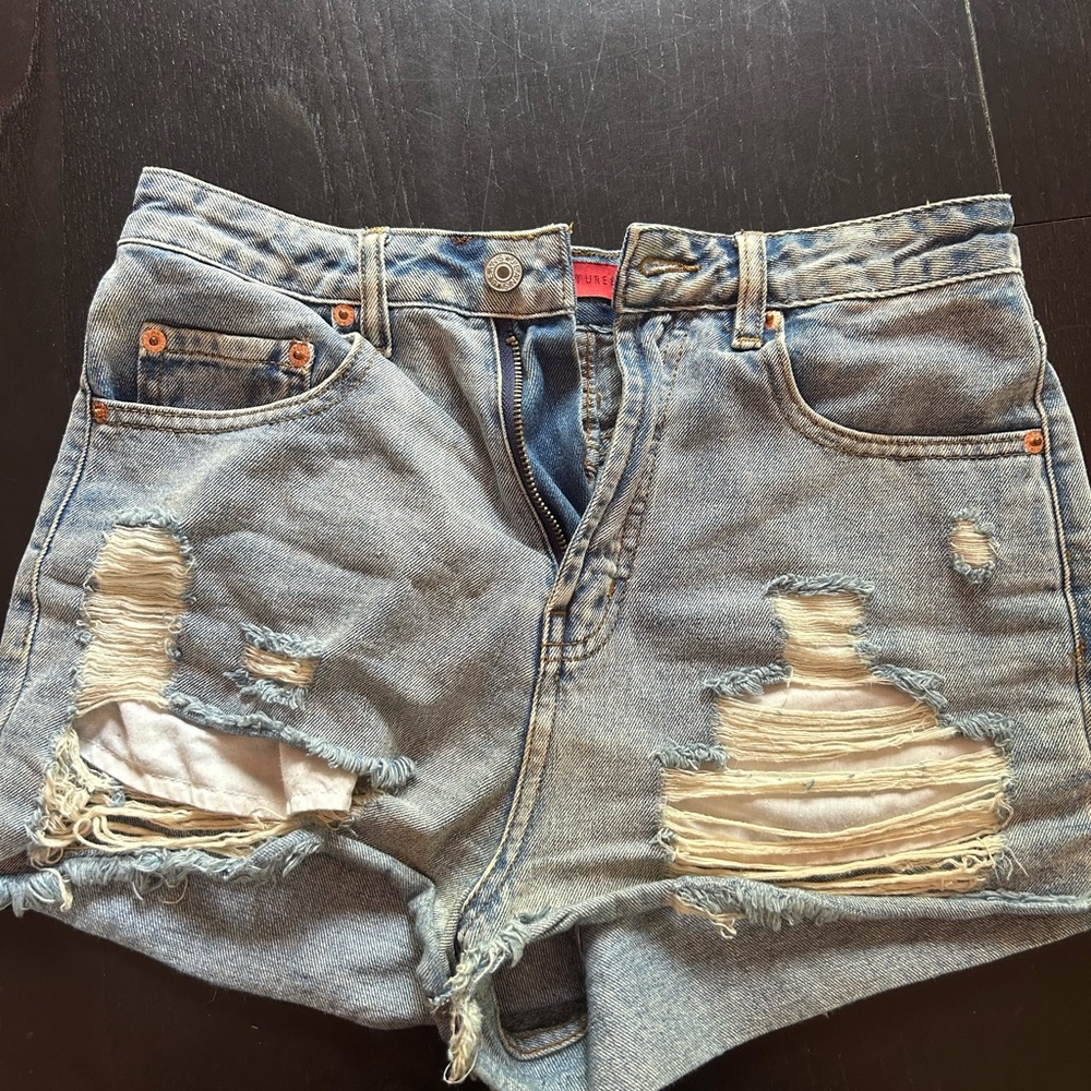 Perfect jean shorts for summer
